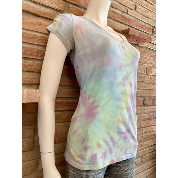 Pink By Victoria’s Secret Tie Dye Tee Shirt Sleep Shirt - Picture 2 of 7